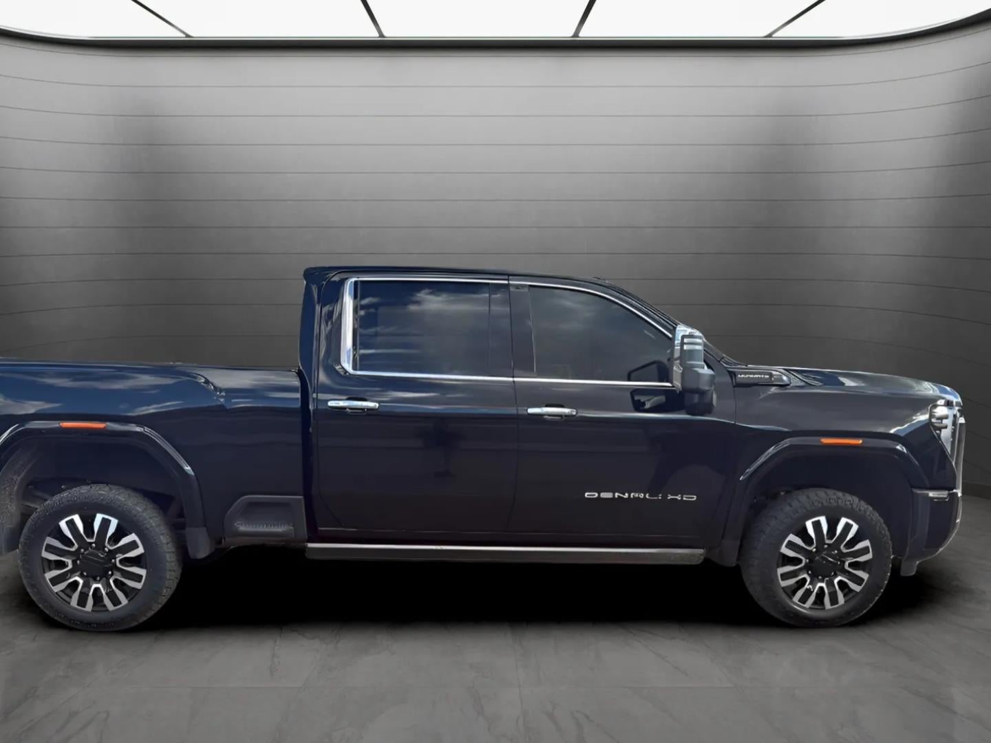 2024 GMC Sierra 3500HD Denali Ultimate