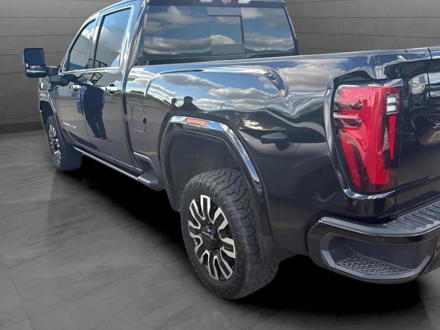2024 GMC Sierra 3500HD Denali Ultimate