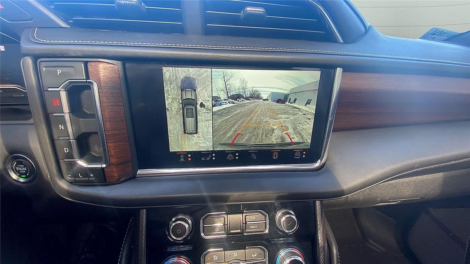 2023 GMC Yukon XL Denali Ultimate