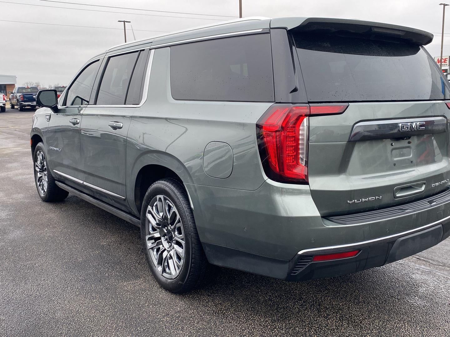 2023 GMC Yukon XL Denali Ultimate