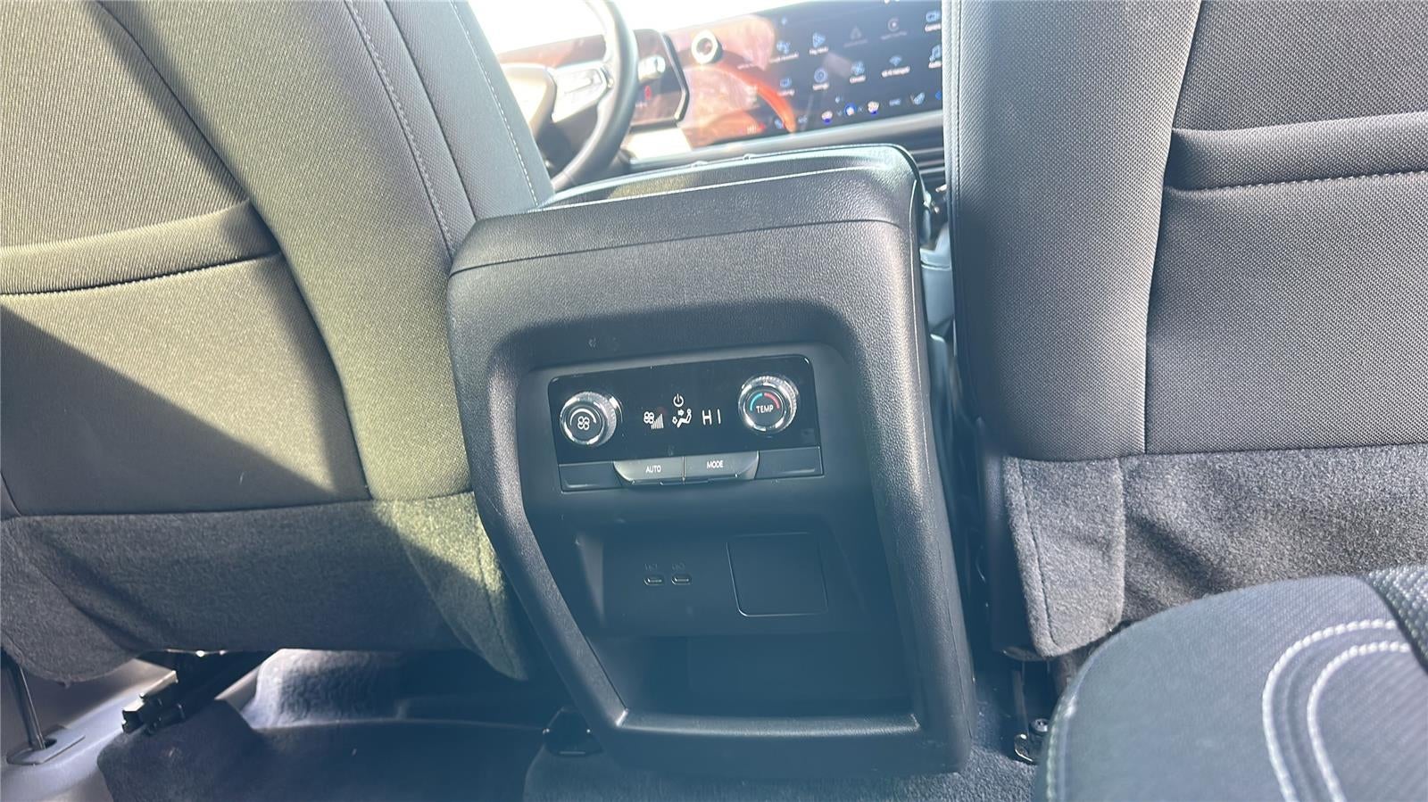 2025 Chevrolet Traverse FWD LT