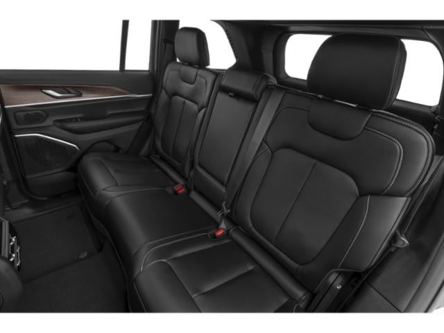 2026 Jeep Grand Cherokee GRAND CHEROKEE LAREDO X 4X4