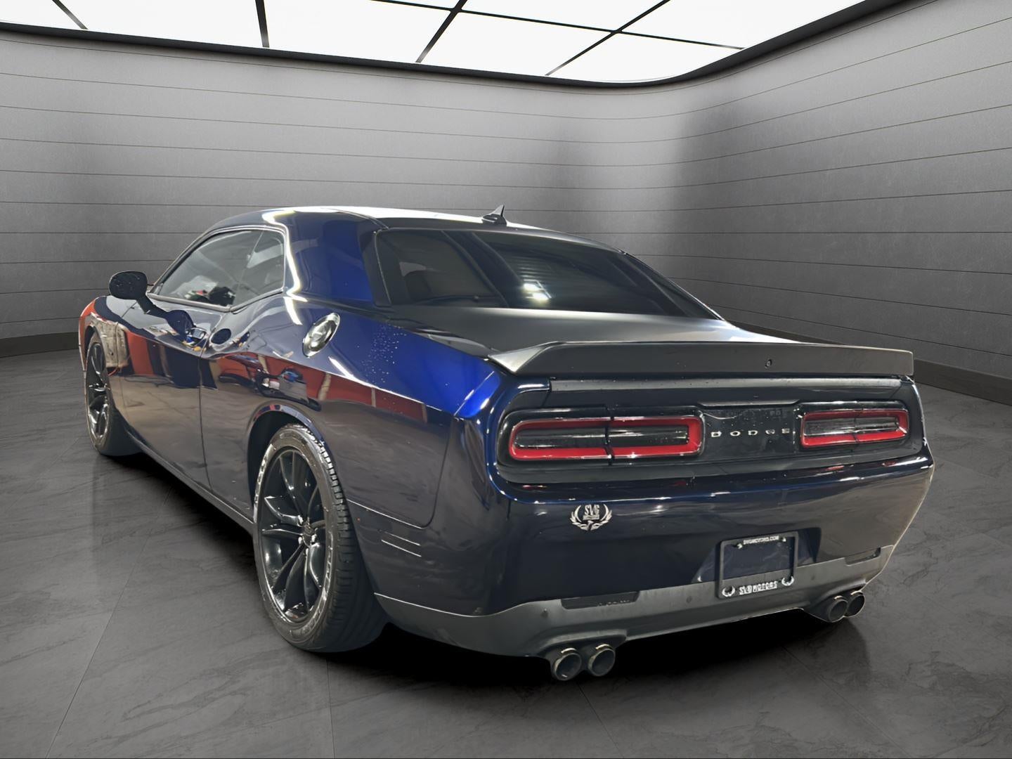 2016 Dodge Challenger R/T Plus